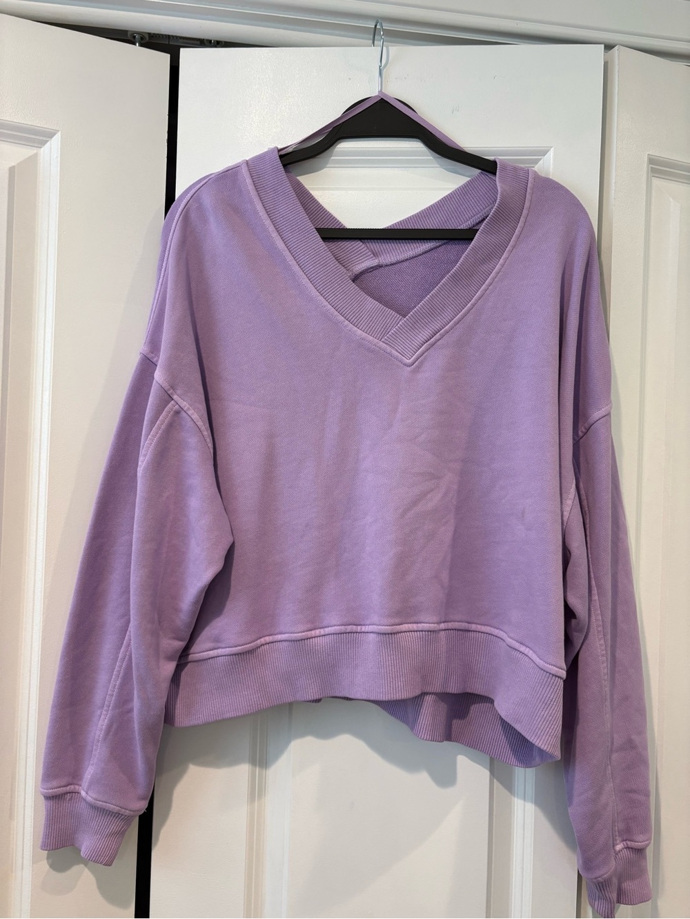 aerie Lavender V-Neck Cropped Sweater
